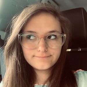 Meet your Posher, Kay